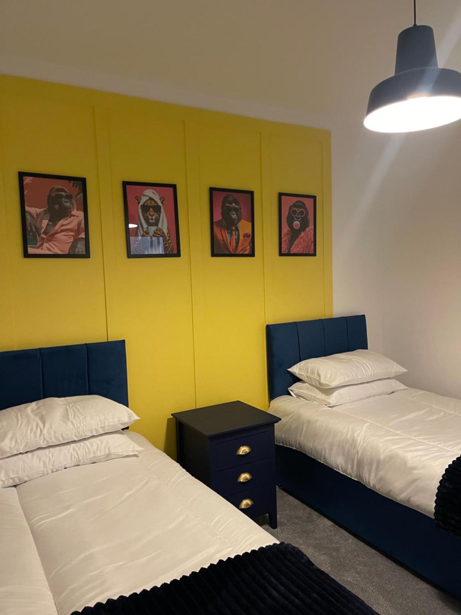 Serenity House, Free Parking, Sleeps 6, Free For 2 Children On Sofa Beds, Near The Restaurant And Centre, Guests Recommend It